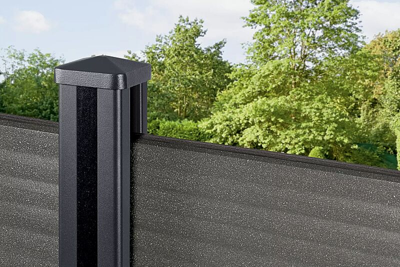 sicht--und-schallschutzwand-lynwood__shoKAT0071907 Schallschutzwand LYNWOOD in RAL 7021 schwarzgrau, Wandelemente in titangrau