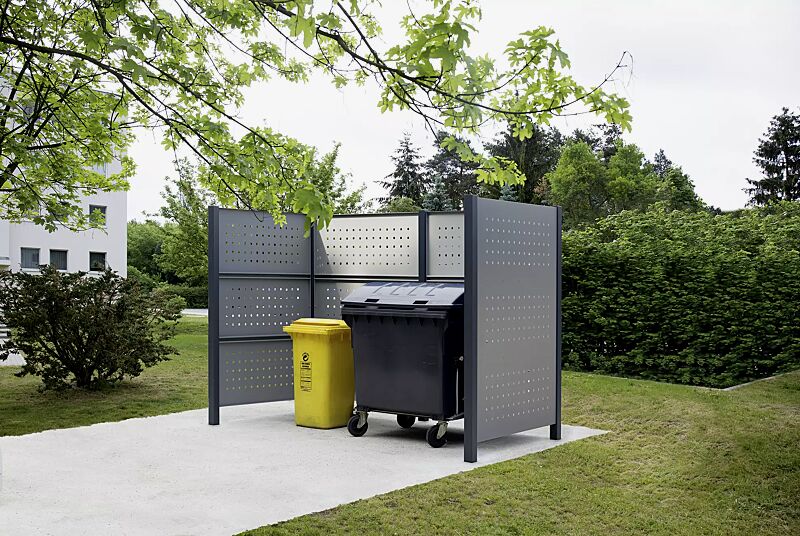 sichtschutzwand-muro__shoKAT0055305 Sichtschutzwand MURO als Wertstoffumhausung Breite x Tiefe 3080 mm x 1580 mm, Stützen in RAL 7016 anthrazitgrau, Wandelemente aus verzinktem Stahlblech mit Quadratlochung, in DB 701 eisenglimmerSichtschutzwand MURO als Wertstoffumhausung Breite x Tief...