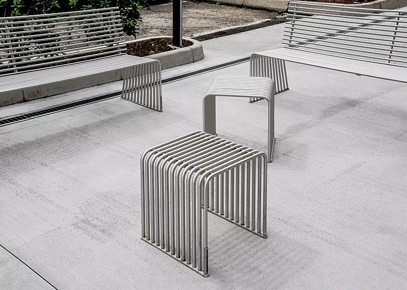 sitz-anzio__shoKAT0061796 Sitz ANZIO und Sitzbank ANZIO mit Rückenlehne, aus Edelstahl