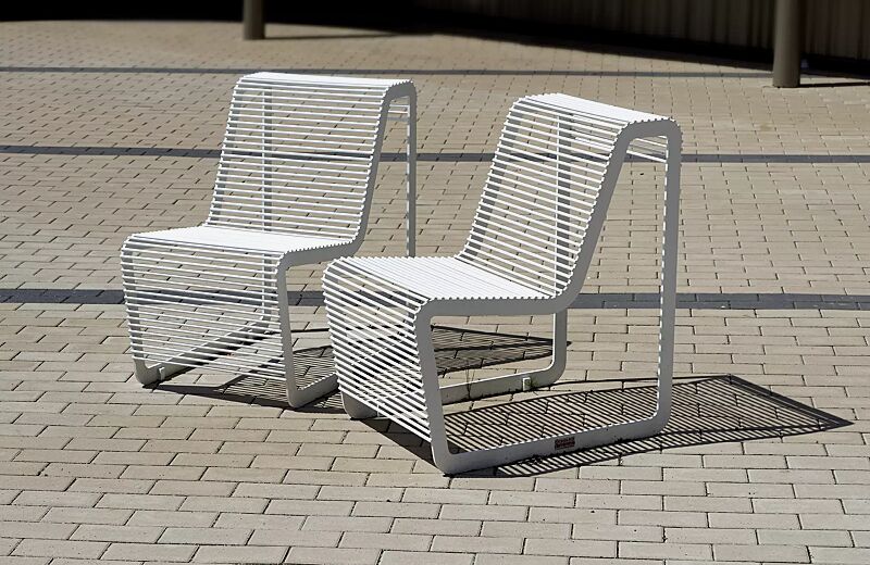 sitz-limpido__shoKAT0066688 Sitz LIMPIDO mit Rückenlehne, in RAL 9003 signalweiß