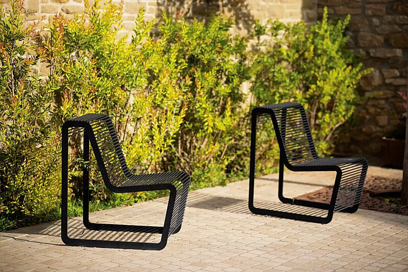 sitz-limpido__shoKAT0068334 Sitz LIMPIDO mit Rückenlehne, in RAL 9005 tiefschwarz