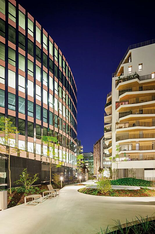 sitz-portiqoa__shoKAT0053644 Sitz PORTIQOA mit und ohne Rückenlehne, mit Robinienholzbelattung