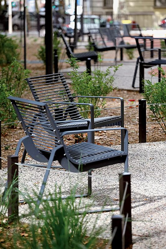 sitz-preva-urbana__shoKAT0063172 Sitz PREVA URBANA mit Rückenlehne und Armlehnen, in RAL 7016 anthrazitgrau