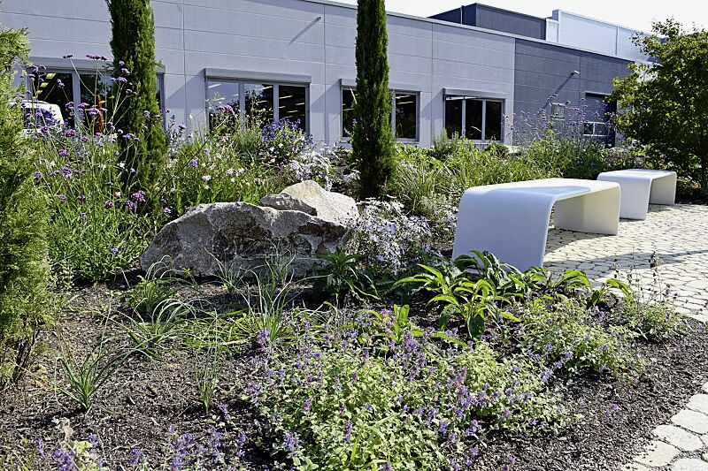 Sitzbank ALBA aus UTC®-Beton, in weiß