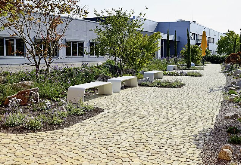 Sitzbank ALBA aus UTC®-Beton, in weiß