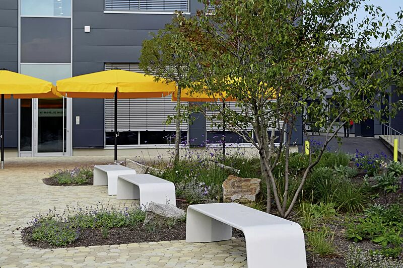 Sitzbank ALBA aus UTC®-Beton, in weiß