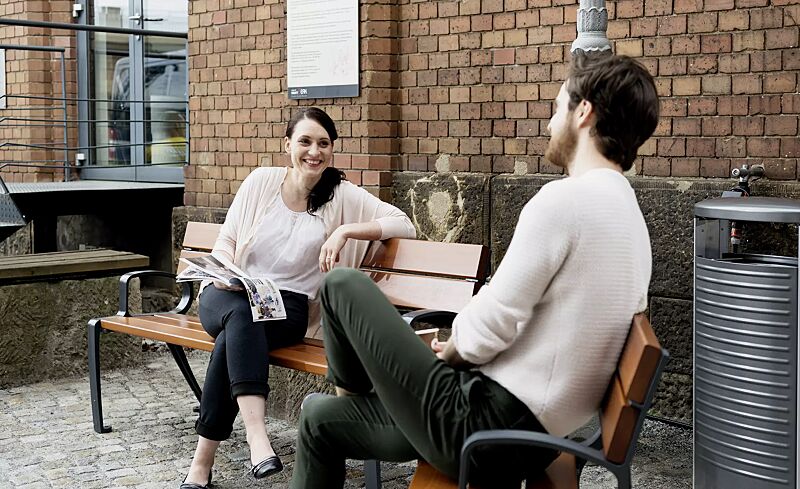 sitzbank-basic__shoKAT0055461 Kollektion BASIC bestehend aus Sitzbank, Sitz und Abfallbehälter