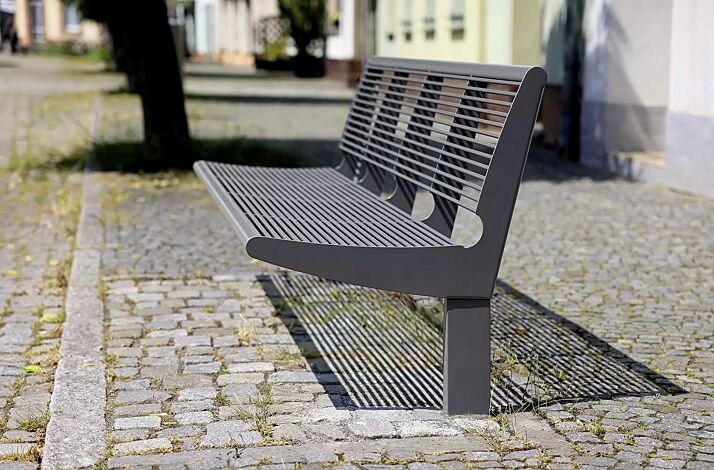 Sitzbank CARPI mit Rückenlehne, gerade, Breite 1800 mm, mit Auftragsbezogener Anpassung pulverbschichtet in DB702