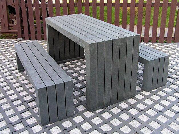 xKombinationsvorschlag: Bank-Tisch-Kombination CERMES aus Recyclingkunststoff in grau, bestehend aus einem Tisch und zwei Sitzbänken
