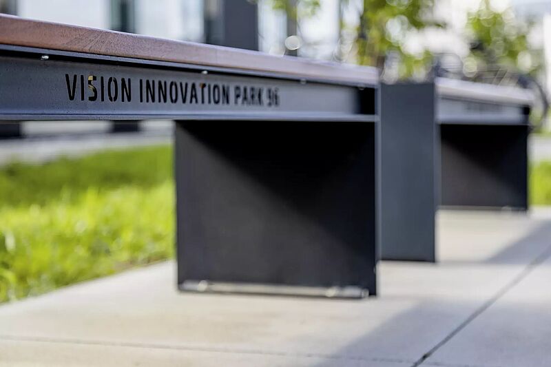 Detail: Laserschriftzug