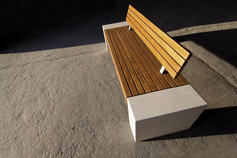 sitzbank-eraclea__shoKAT0060421 sitzbank-eraclea__shoKAT0060421