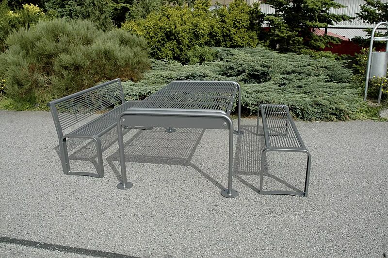 sitzbank-ethos__shoKAT0002261 Sitzbänke ETHOS ohne und mit Rückenlehne und Tisch ETHOS, in DB 701 eisenglimmer