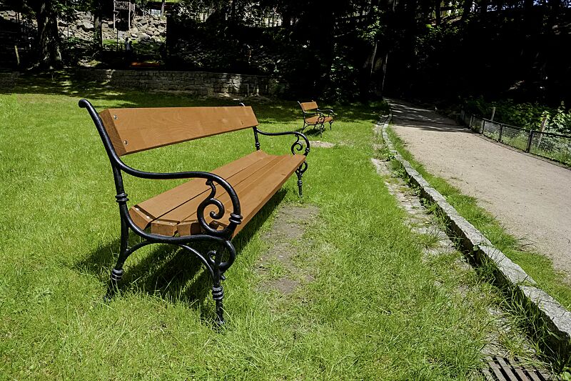 sitzbank-hedera__shoKAT0068922 Sitzbank HEDERA mit Kiefernholzbelattung