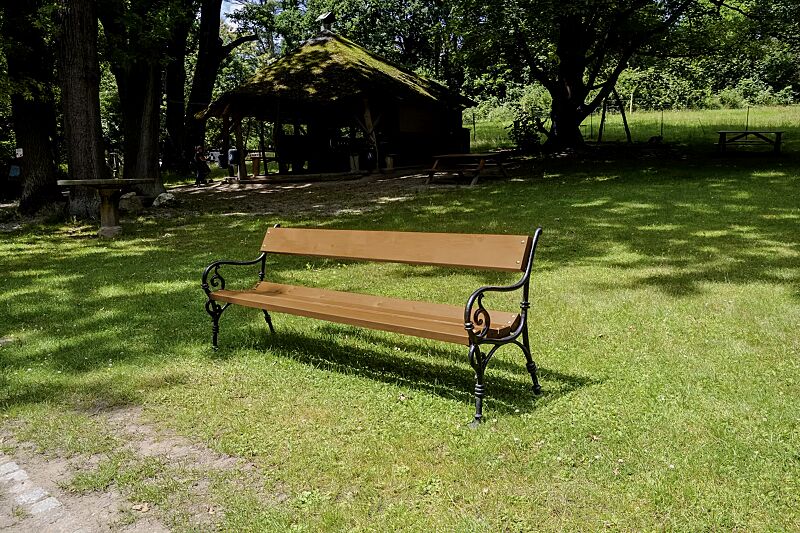 sitzbank-hedera__shoKAT0068923 Sitzbank HEDERA mit Kiefernholzbelattung