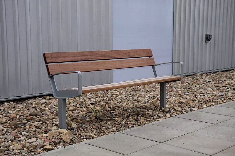 sitzbank-intervera__shoKAT0041742 Sitzbank INTERVERA mit Jatobaholzbelattung, Stahlteile in RAL 9007 graualuminium