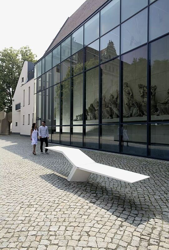 sitzbank-jonathan__shoKAT0052284 Sitzbank JONATHAN aus UTC®-Beton, in weiß