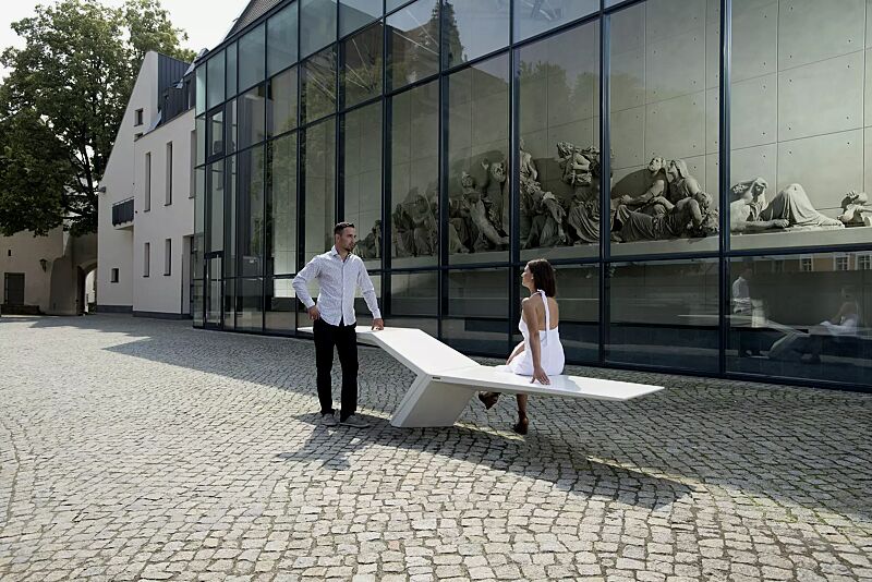 sitzbank-jonathan__shoKAT0052286 Sitzbank JONATHAN aus UTC®-Beton, in weiß