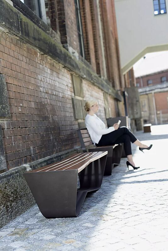 sitzbank-karma__shoKAT0055541 Sitzbank KARMA ohne und mit Rückenlehne, Stahlteile in DB 703 eisenglimmer