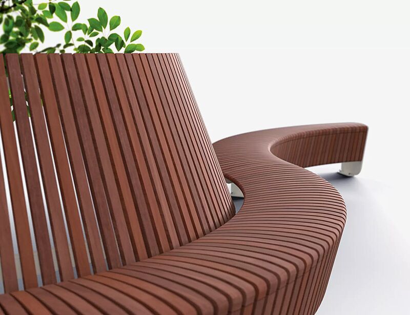 sitzbank-landscape-compact__shoKAT0066335 Sitzbank LANDSCAPE COMPACT mit und ohne Rückenlehne, gebogen, Bankform Außen- und Innenradius, mit Jatobaholzbelattung, Stahlteile in RAL 9006 weißaluminium