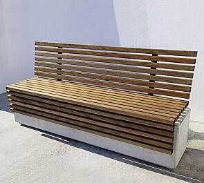 <div id=""container"" class=""container"">Sitzbank LITHOS WOOD mit Rückenlehne, mit Jatobaholzbelattung, Beton in naturweiß - 18</div>