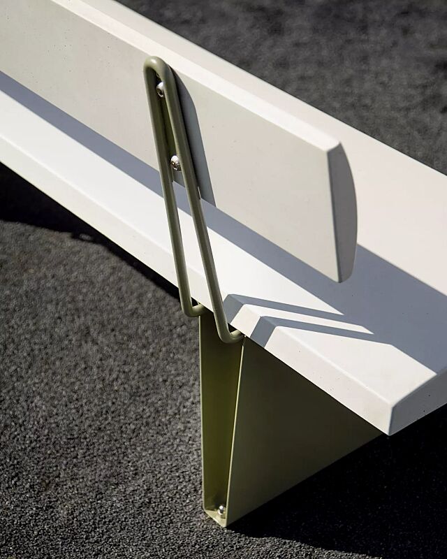 sitzbank-maly__shoKAT0071743 Detail: Rückansicht, Sitzbank MALY mit Rückenlehne, Stahlteile in RAL 6013 schilfgrün