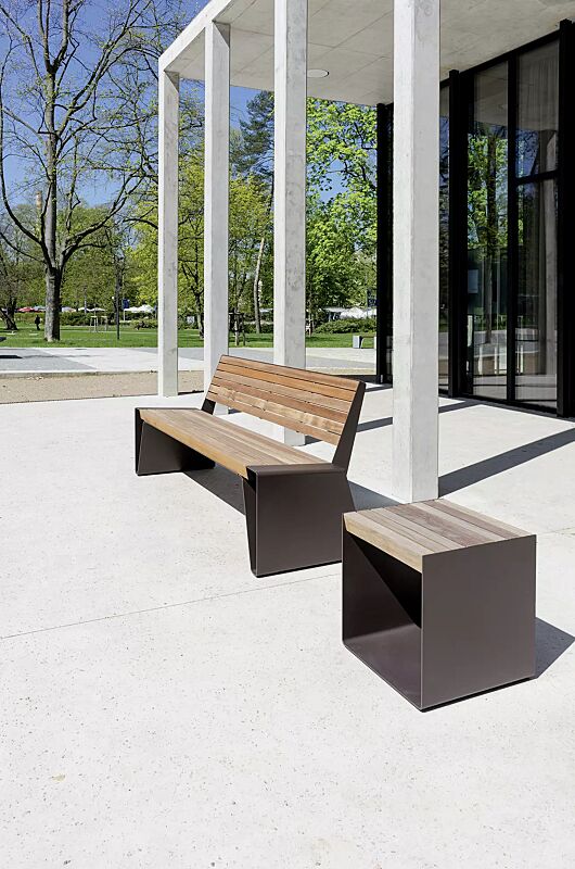 sitzbank-radium__shoKAT0052366 Sitzbank RADIUM mit Rückenlehne und Sitz RADIUM, mit Jatobaholzbelattung, Stahlteile in RAL 7016 anthrazitgrau