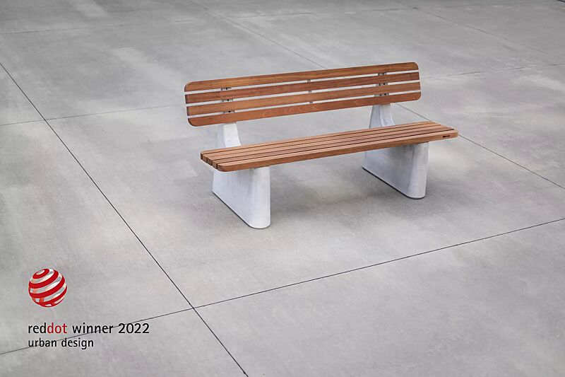 sitzbank-reforma__shoKAT0068745 Sitzbank REFORMA mit schmaler Rückenlehne, mit Längsbelattung, mit Jatobaholzbelattung, HSC®-Beton in hellgrau