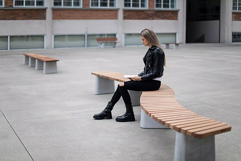 sitzbank-reforma__shoKAT0068939 sitzbank-reforma__shoKAT0068939