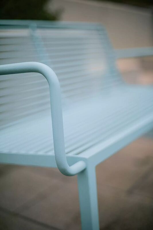 sitzbank-stack__shoKAT0061883 Detail: Armlehne