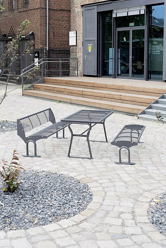 sitzbank-taurus__shoKAT0055595 Sitzbank TAURUS mit und ohne Rückenlehne und Tisch GAMMA, in DB 703 eisenglimmer