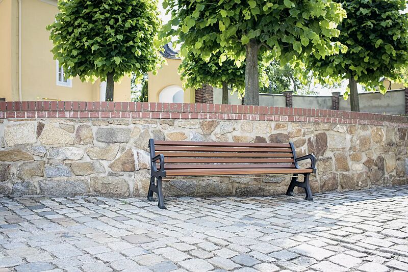 sitzbank-valentino__shoKAT0058014 Sitzbank VALENTINO mit Armlehnen, mit Merantiholzbelattung