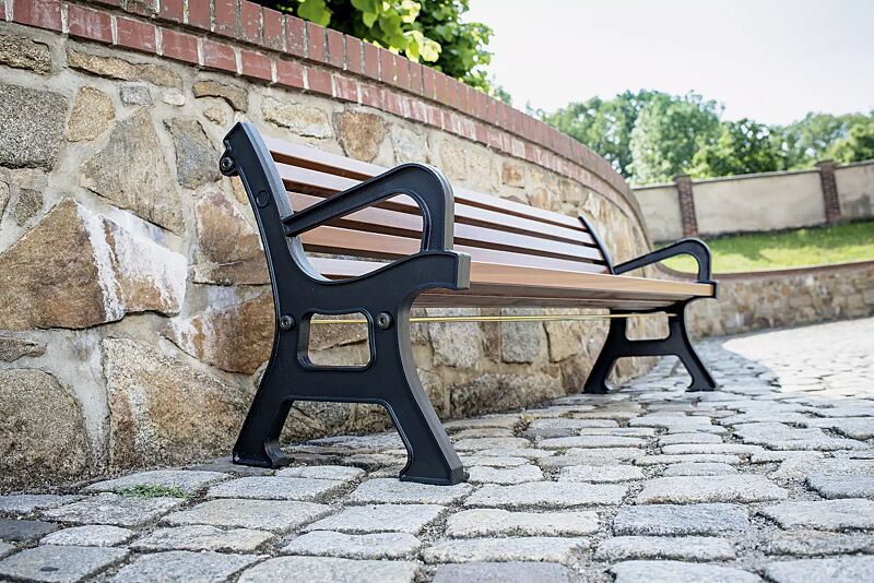 sitzbank-valentino__shoKAT0058016 Sitzbank VALENTINO mit Armlehnen, mit Merantiholzbelattung