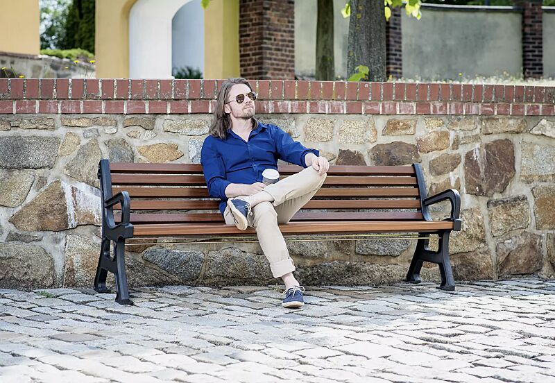 Sitzbank VALENTINO mit Armlehnen, mit Merantiholzbelattung