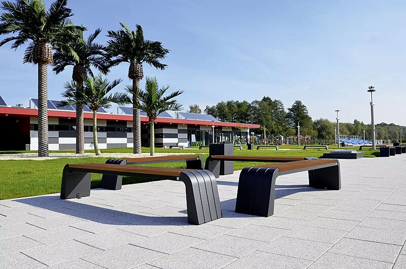 sitzbank-vega__shoKAT0038587 Sitzbänke VEGA ohne Rückenlehnen, Stahlteile in RAL 7021 schwarzgrau, Beton beschichtet in Farbe graphit