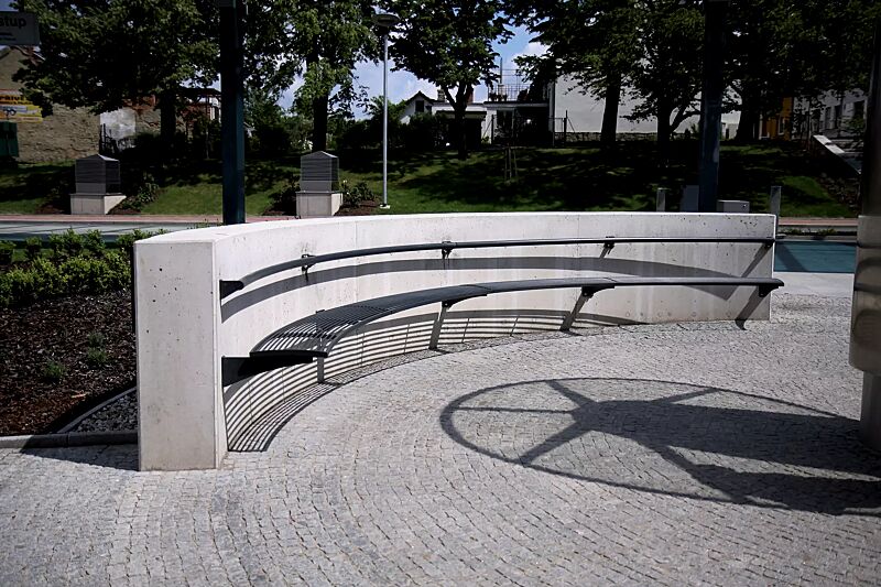 sitzbank-vera__shoKAT0052017 sitzbank-vera__shoKAT0052017