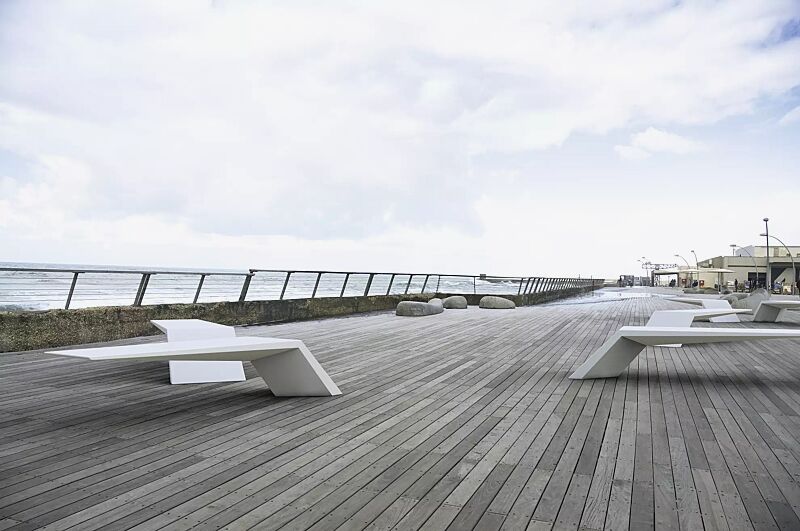 sitzbank-wing__shoKAT0042409 Sitzbank WING aus UTC®-Beton, in weiß