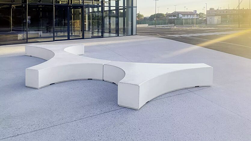 Sitzinsel FOLIA, Beton mit transparenter Beschichtung in naturweiß - 18