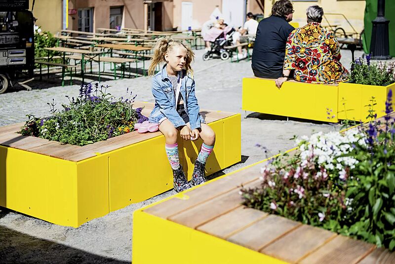 sitzinsel-tasku__shoKAT0072982 Sitzinsel TASKU, bestehend aus verschiedenen Elementen, in RAL 1021 rapsgelb