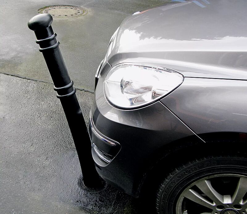 Sperrpfosten ADULAR zum Einbetonieren in anthrazit