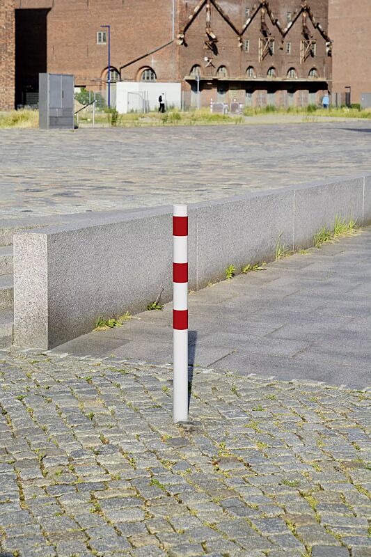 sperrpfosten-geroda__shoKAT0068904 Sperrpfosten GERODA zum Einbetonieren, Ø 76 mm, feuerverzinkt und pulverbeschichtet