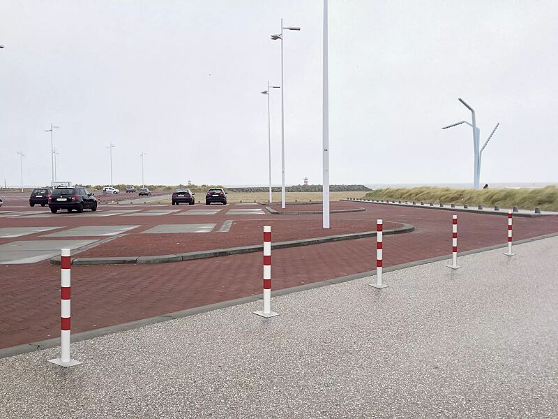 sperrpfosten-geroda__shoKAT0068973 Sperrpfosten GERODA zum Aufdübeln, Ø 76 mm, mit Bodenplatte, feuerverzinkt und pulverbeschichtet