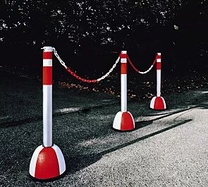 <div id="container" class="container">Sperrpfosten MERIDA zum freien Aufstellen</div>