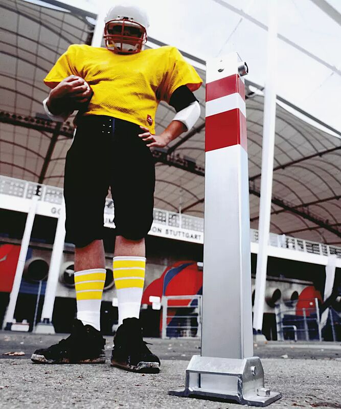 sperrpfosten-pamplona__shoKAT0003601 Sperrpfosten PAMPLONA mit Dreikantschloss