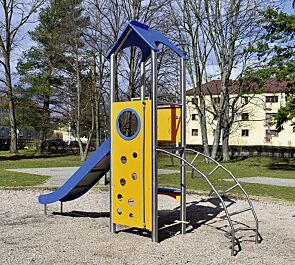 <div id="container" class="container">Spielkombination KATRIN</div>