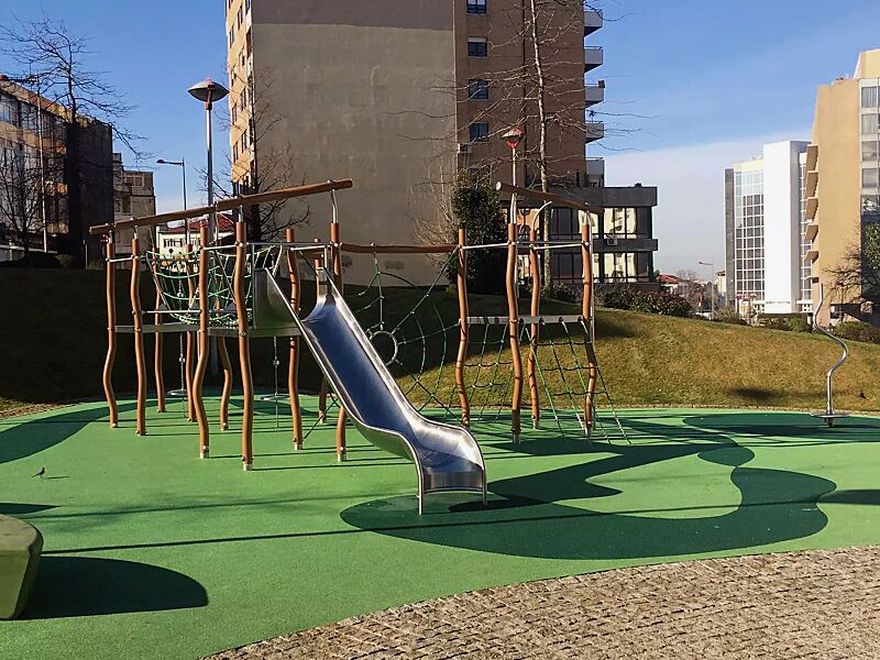 spielkombination-livina__shoKAT0067968 Spielkombination LIVINA