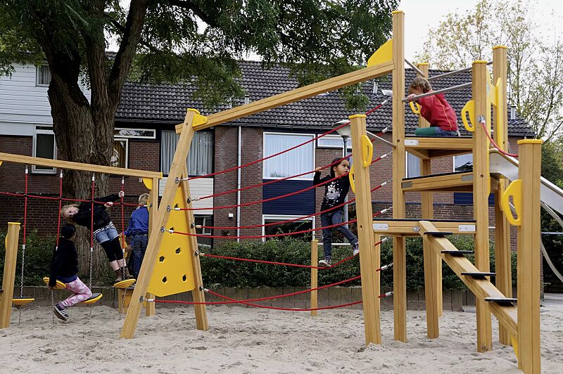 spielkombination-lucy__shoKAT0054680 Klettergerüst ALEX