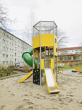 Spielturm JULES