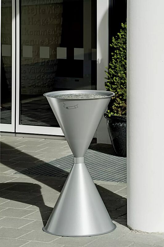 standascher-royal__shoKAT0038148 Standascher ROYAL aus Stahl, zum freien Aufstellen, ohne Schutzdach, in silber