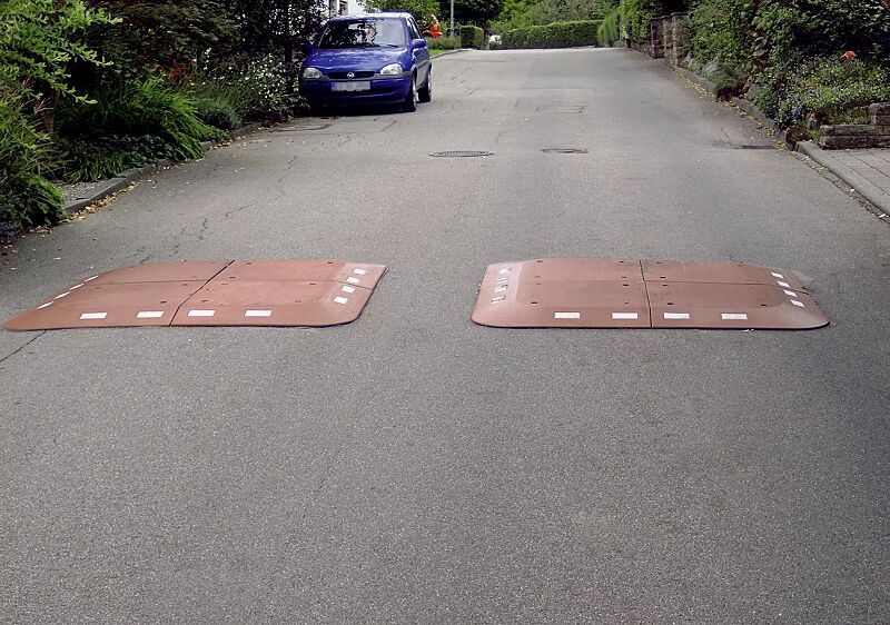 temposchwelle-berliner-kissen__shoKAT0059447 Temposchwelle BERLINER KISSEN, 4-teilig, in rotbraun