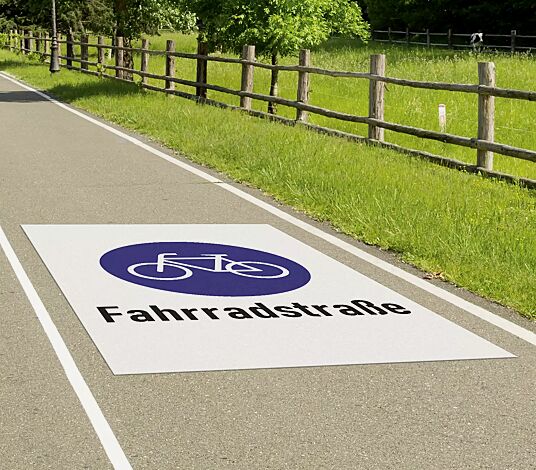 Thermoplastische Markierung FAHRRADSTRAßE